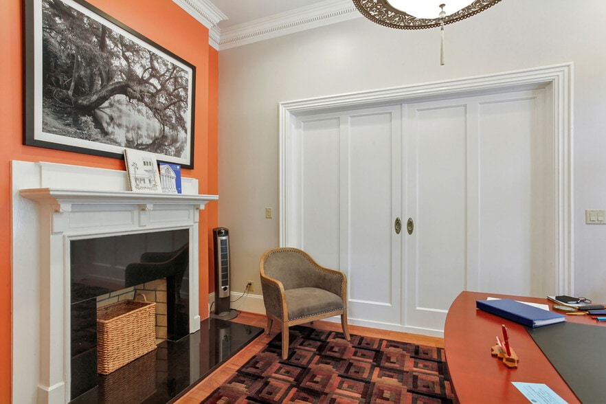 More Photos Of 1719 Abercorn St, Savannah Office Residential For Sale