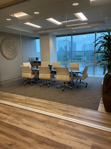 More Photos Of 1780 Hughes Landing Blvd, The Woodlands Office For Lease