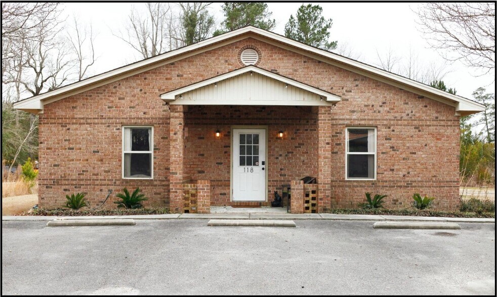 Primary Photo Of 118 S Pope St, Atkinson Office For Sale