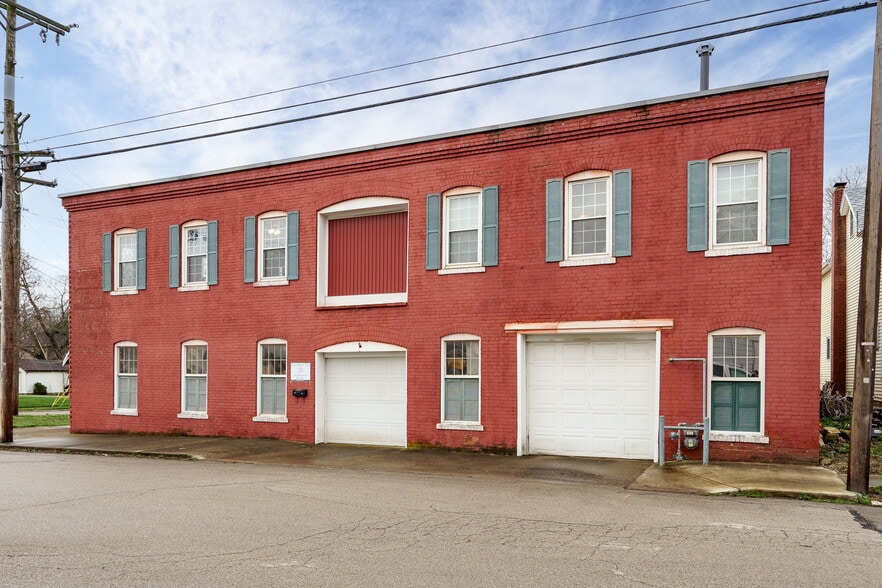 More Photos Of 46 Jefferson St, Brookville Storefront Retail Residential For Sale