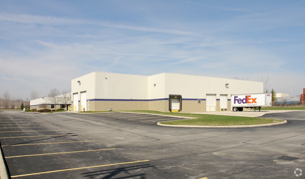 More Photos Of 2850 International St, Columbus Manufacturing For Lease