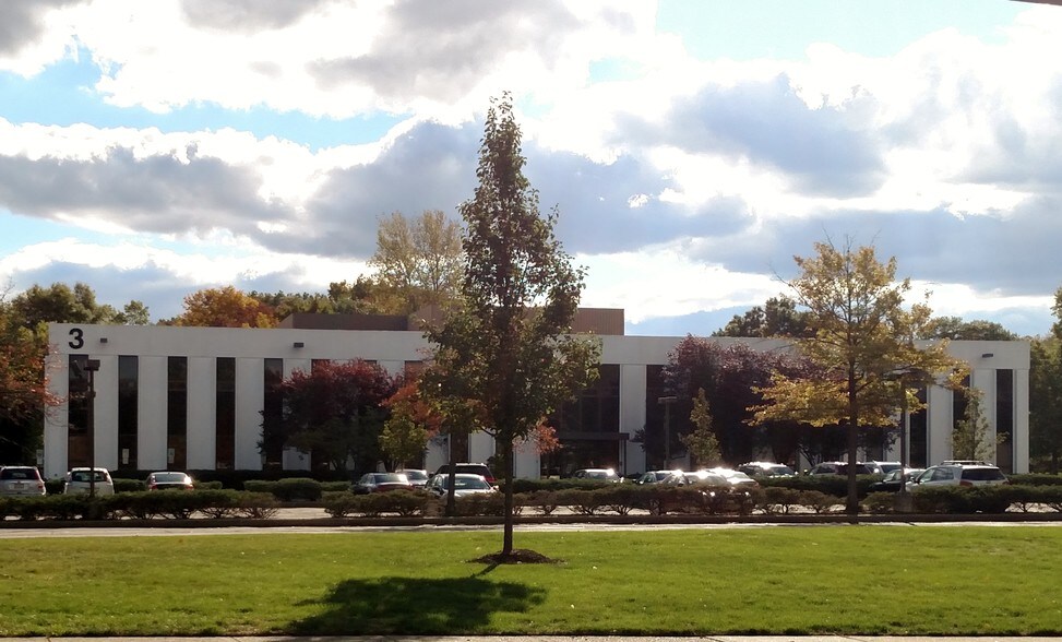 More Photos Of 3 Wing Dr, Cedar Knolls Office For Lease