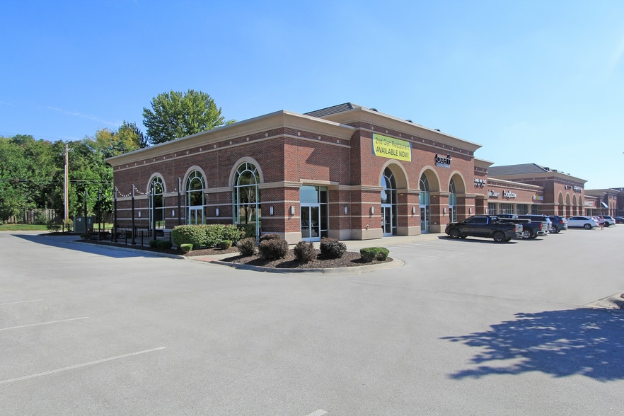 More Photos Of 2501 S 90th St, Omaha Unknown For Lease