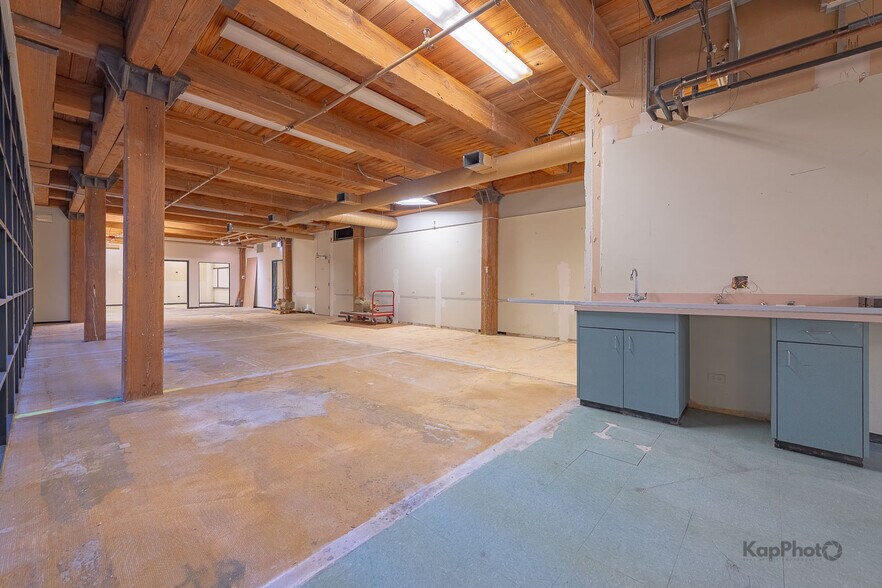 More Photos Of 819 S Wabash Ave, Chicago Loft Creative Space For Lease