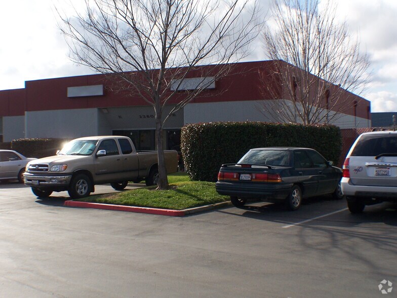 Primary Photo Of 2280-2288 Sierra Meadows Dr, Rocklin Warehouse For Lease