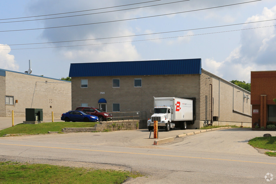 Primary Photo Of 705 Bayview Dr, Barrie Warehouse For Sale