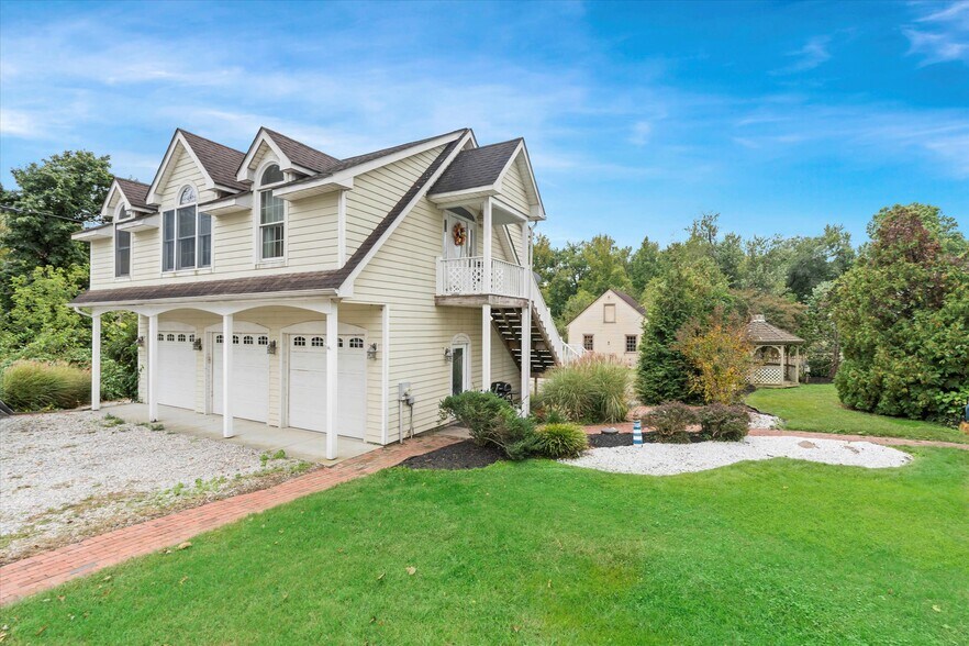 More Photos Of 300 Bohemia Ave, Chesapeake City Hospitality For Sale