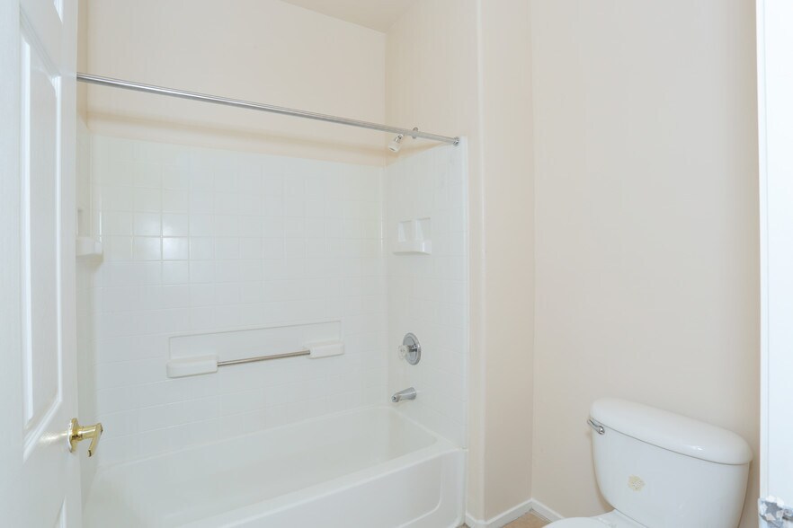 More Photos Of 9750 Peace Way, Las Vegas Apartments For Sale