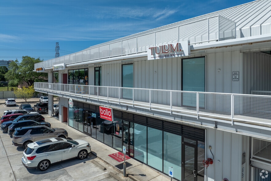 More Photos Of 1225 W 34th St, Houston Unknown For Lease