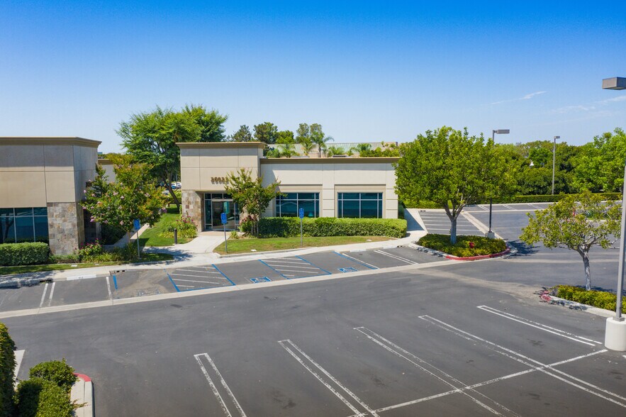 More Photos Of 26023 Acero, Mission Viejo Office For Lease
