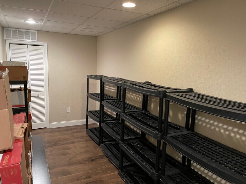 More Photos Of 6232 Madison St, New Port Richey Office For Sale