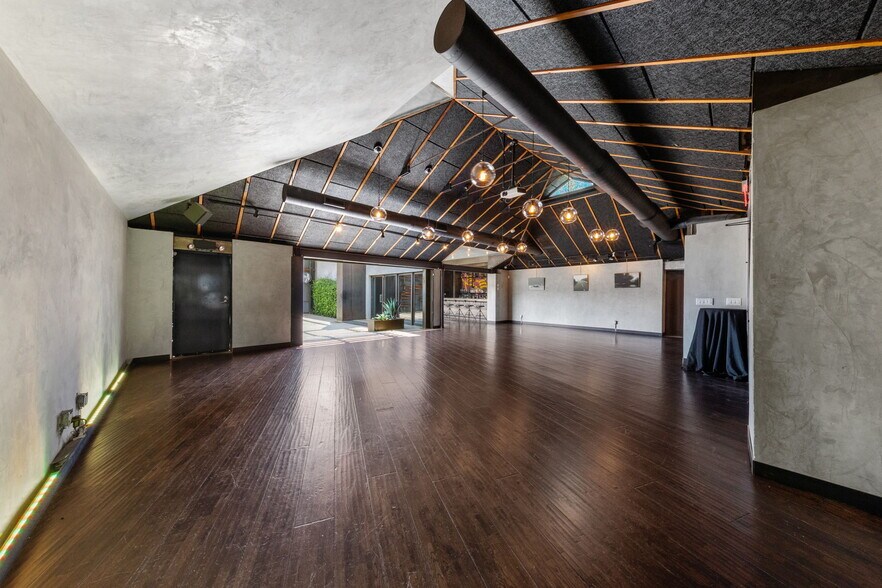 More Photos Of 553 California Ave, Boulder City Restaurant For Sale