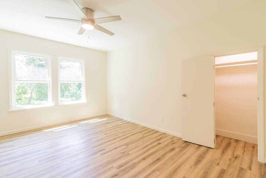 More Photos Of 506 E Marion St, Shelby Apartments For Sale