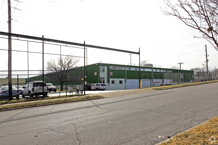 Primary Photo Of 5100 Columbia Ave, Saint Louis Manufacturing For Sale