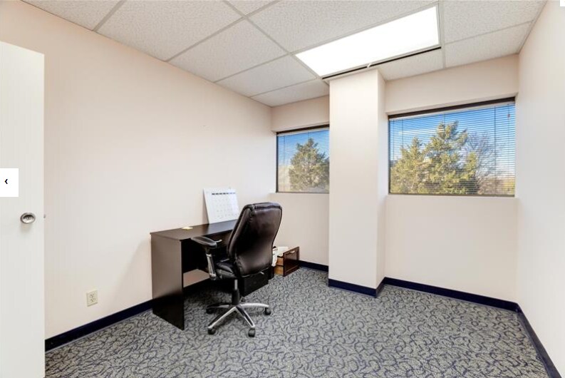 More Photos Of 171 Elden St, Herndon Medical For Lease