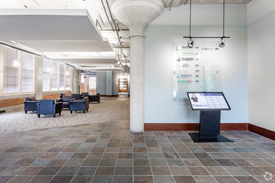 More Photos Of 1 Grant St, Framingham Office For Lease