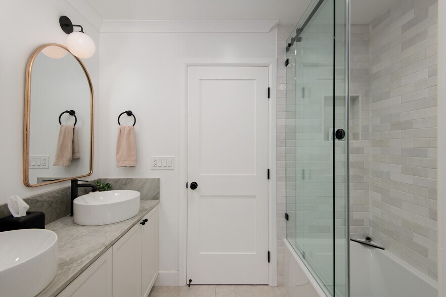 More Photos Of 937 3rd St, Encinitas Apartments For Sale