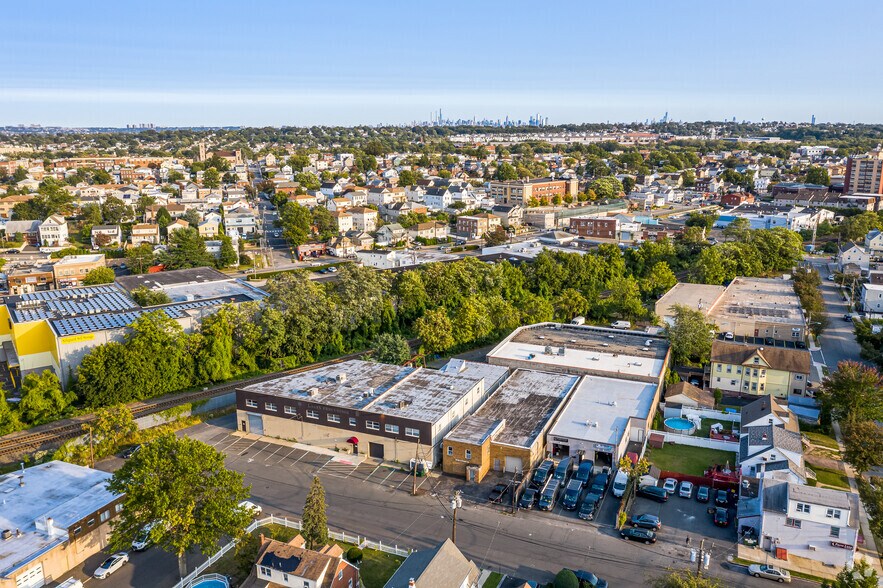 More Photos Of 160 Belmont Ave, Garfield Manufacturing For Sale