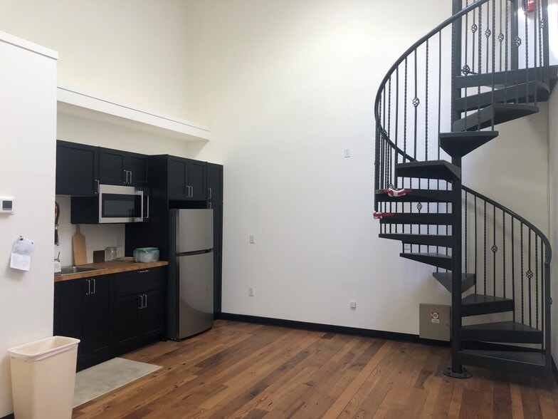 More Photos Of 2930 Shattuck Ave, Berkeley Office For Lease