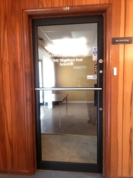 More Photos Of 21945 Three Notch Rd, Lexington Park Office For Lease