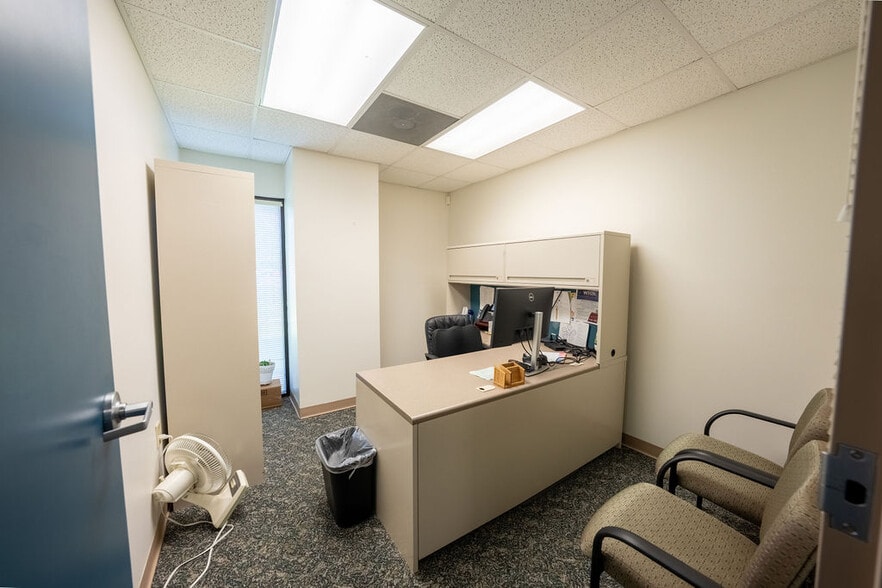 More Photos Of 96 Cohen Walker Dr, Warner Robins Medical For Sale