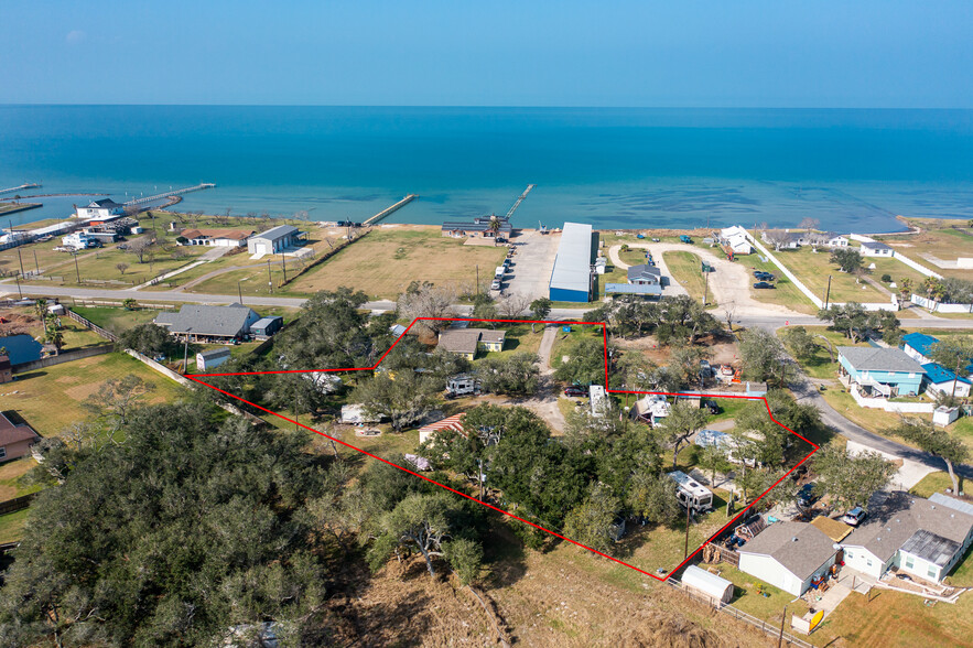 More Photos Of 3966 FM 1781, Rockport Specialty For Sale