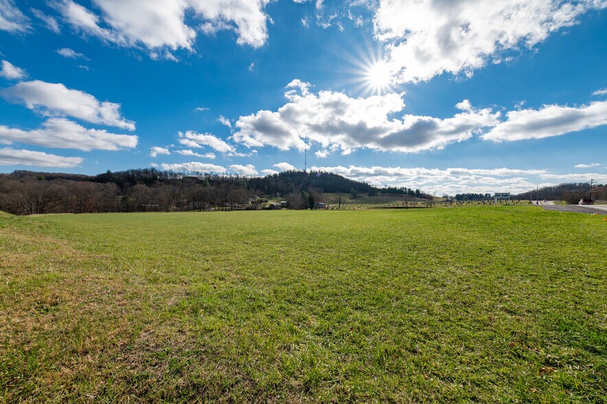 More Photos Of 1085 S Pike St, Shinnston Land For Sale