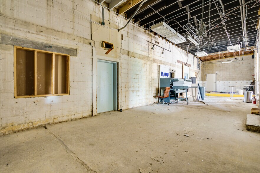 More Photos Of 118 Fairview Ave, Daytona Beach Freestanding For Sale