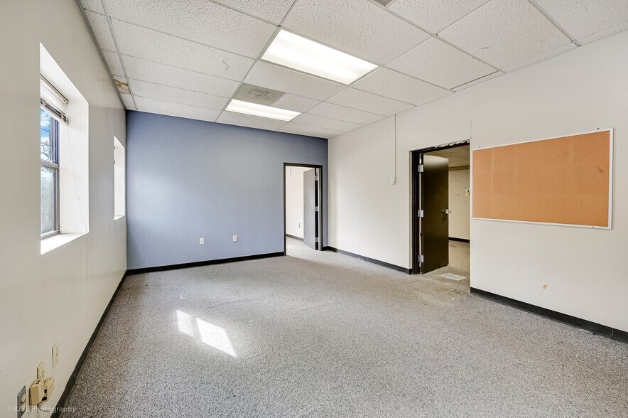 More Photos Of 2762 Caldwell Rd NE, Brookhaven Distribution For Lease