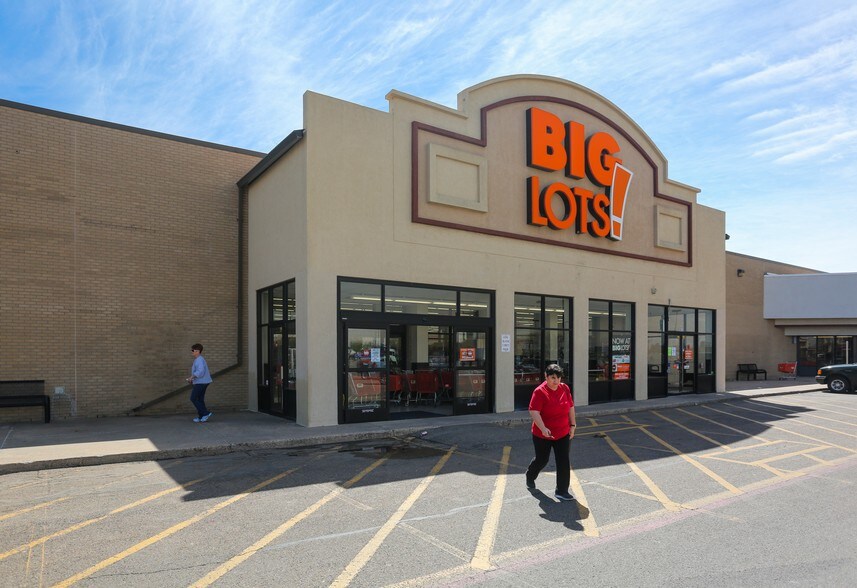 More Photos Of 3300-3510 E Interstate 40, Amarillo Unknown For Lease