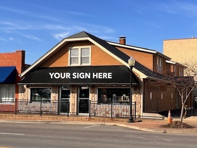 Primary Photo Of 11216 Johnson Dr, Shawnee Storefront Retail Office For Lease