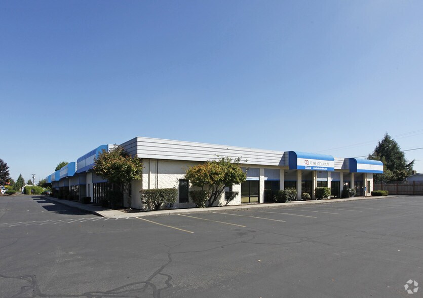 Primary Photo Of 4660 Portland Rd, Salem Office For Lease