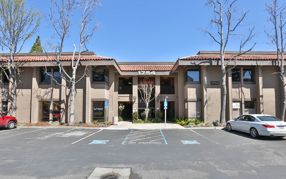 More Photos Of 1754 Technology Dr, San Jose Medical For Sale