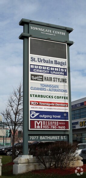 More Photos Of 7077 Bathurst St, Vaughan Storefront Retail Office For Lease