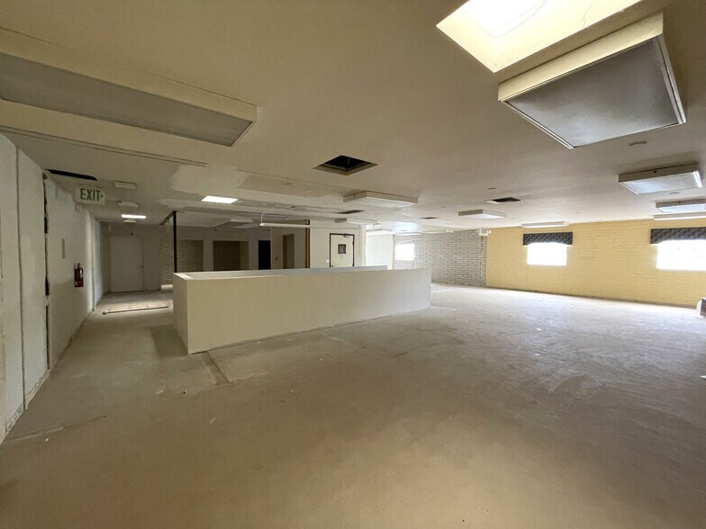 More Photos Of 1556 1st St, Napa Office For Lease