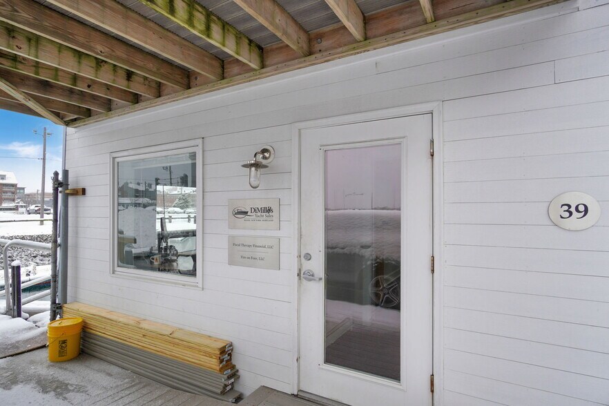 More Photos Of 39 Portland Pier, Portland Loft Creative Space For Lease