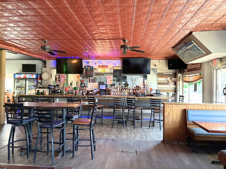 More Photos Of , Sheffield Lake General Retail For Sale