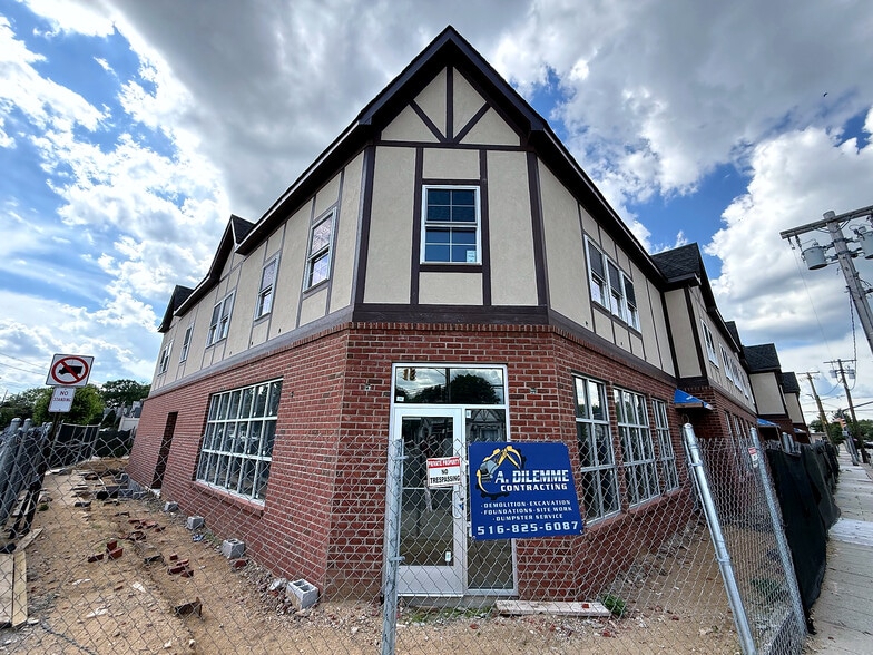 More Photos Of 43-61 Covert Avenue, Floral Park General Retail For Lease