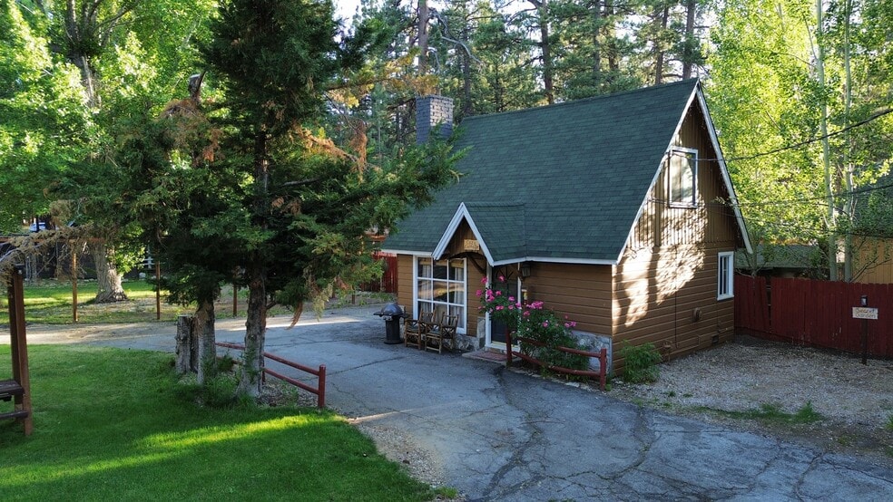 More Photos Of 39372 Big Bear Blvd, Big Bear Lake Hotel For Sale