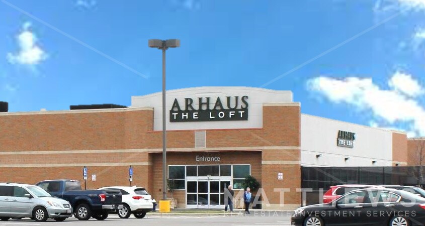 Primary Photo Of 3785 Park Mill Run Dr, Hilliard General Retail For Sale