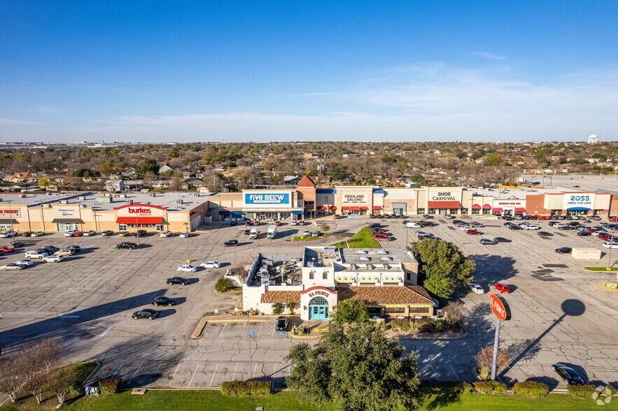 More Photos Of 3907-4025 W Airport Fwy, Irving Unknown For Lease
