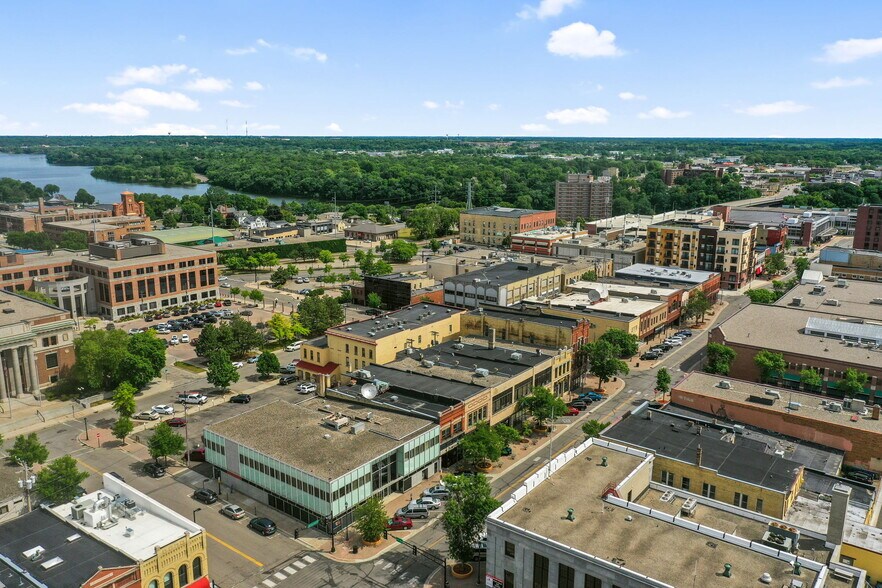 More Photos Of 11 N 7th Ave N, Saint Cloud Office For Sale