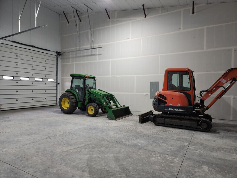 More Photos Of 13570 W Highway 53, Rathdrum Light Distribution For Sale