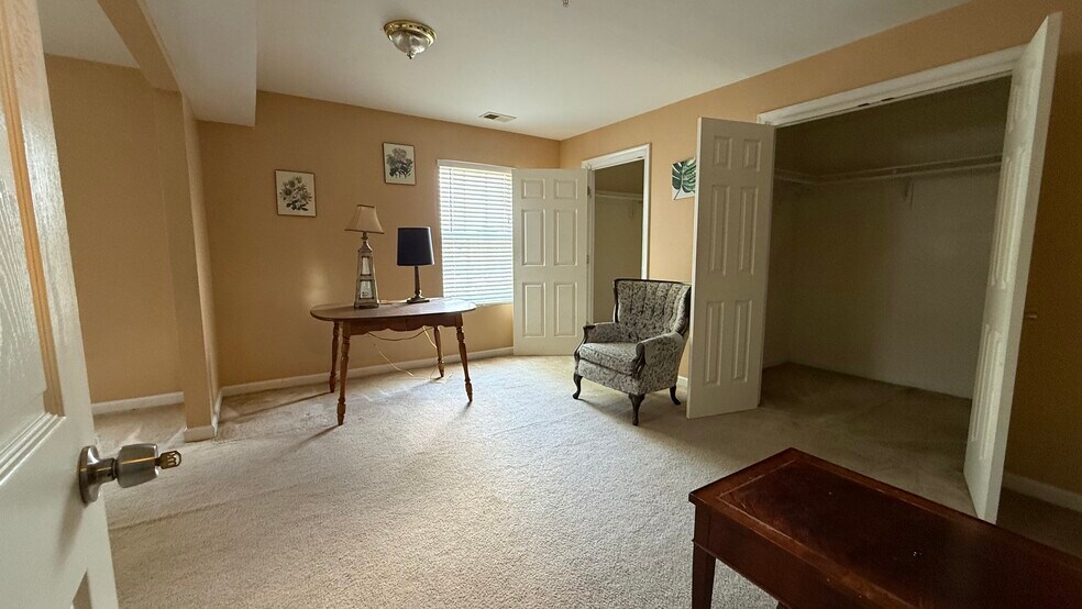 More Photos Of 5212 Astor Pl SE, Washington Assisted Living For Lease