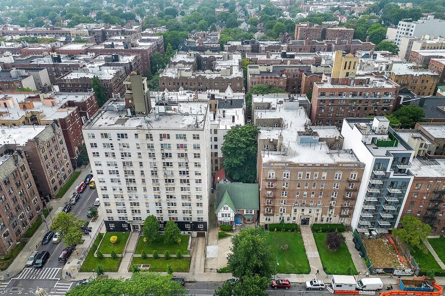 More Photos Of 622 Ocean Ave, Brooklyn Land For Sale