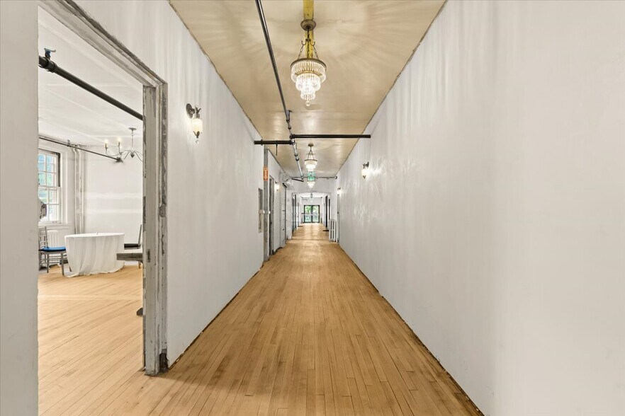 More Photos Of 99 Sather Field Rd, Silverton Lodge Meeting Hall For Sale