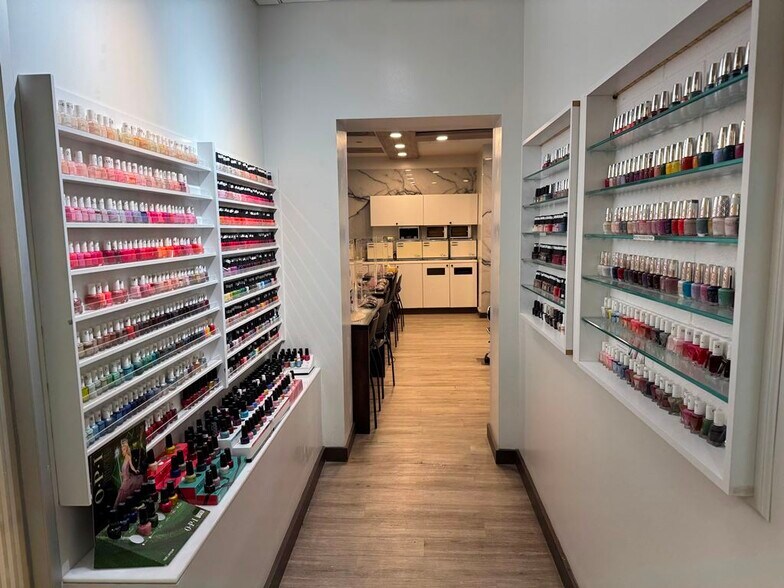 More Photos Of 1212 S Michigan Ave, Chicago Apartments For Lease