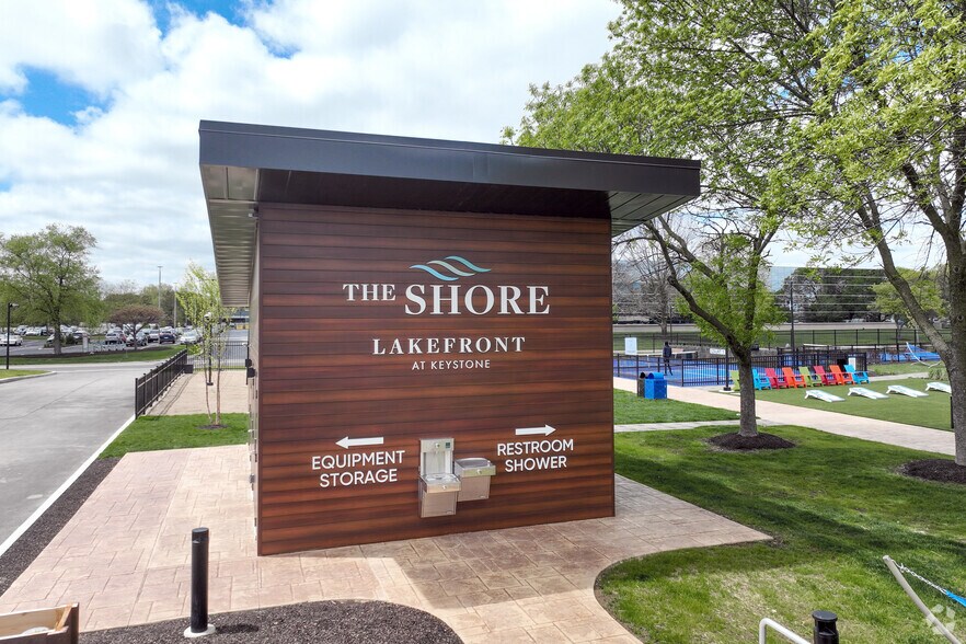 More Photos Of 9355 Delegates Row, Indianapolis Unknown For Lease