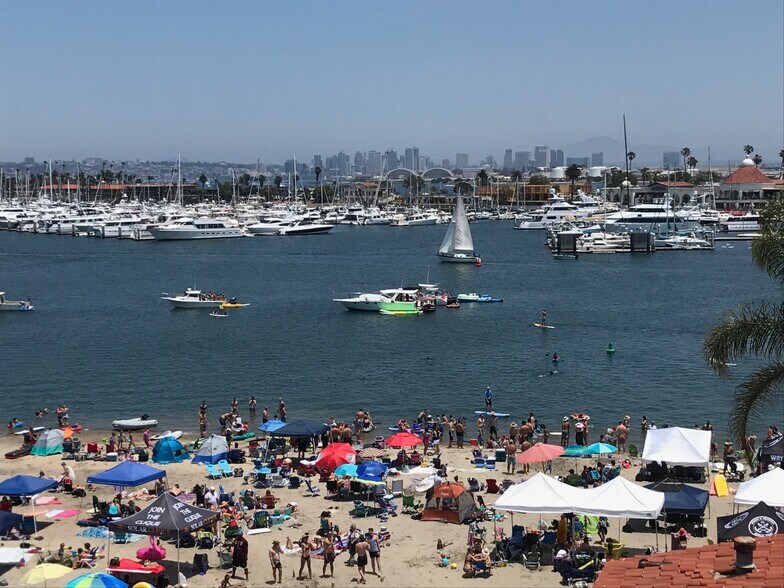 More Photos Of 375-381 Rosecrans St, San Diego Apartments For Sale