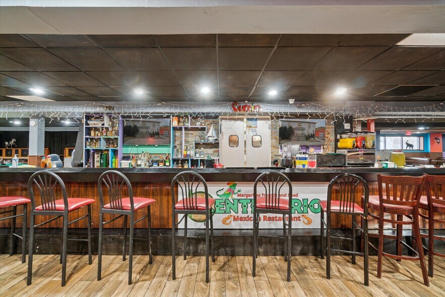 More Photos Of 107 Baker St, Waunakee Storefront Retail Office For Sale